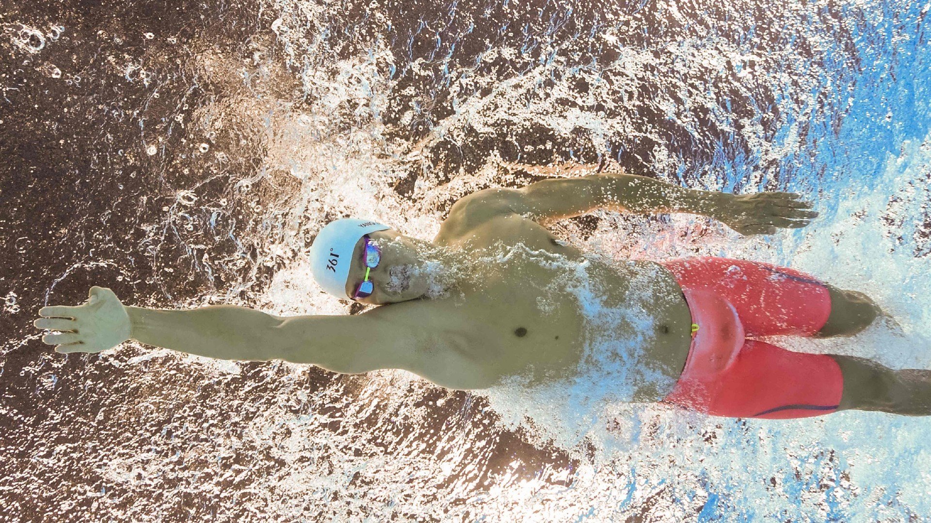 女子英格兰队首度进入全球橄榄球视野，英格兰 女球迷